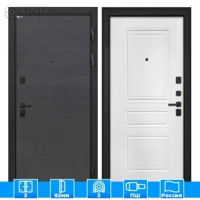 Входная дверь Профит Black Эковенге поперечный ФЛ-243-м белая матовая